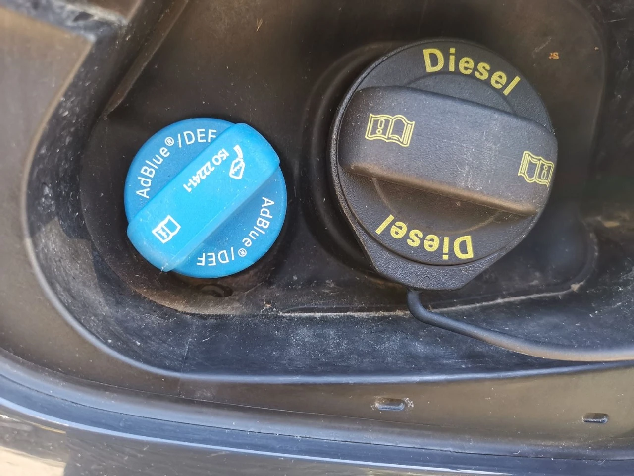 VW Tiguan 2.0 TDI 4Motion / Bluemotion - Digital | Mobile.bg � ����������� 15