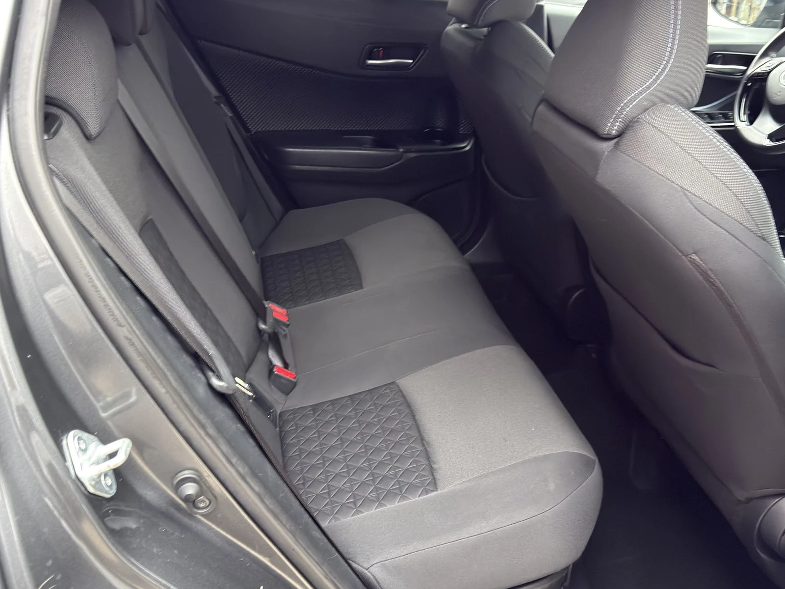 Toyota C-HR 2.0 2.0h Hybrid Trend2wd | Mobile.bg � ����������� 12