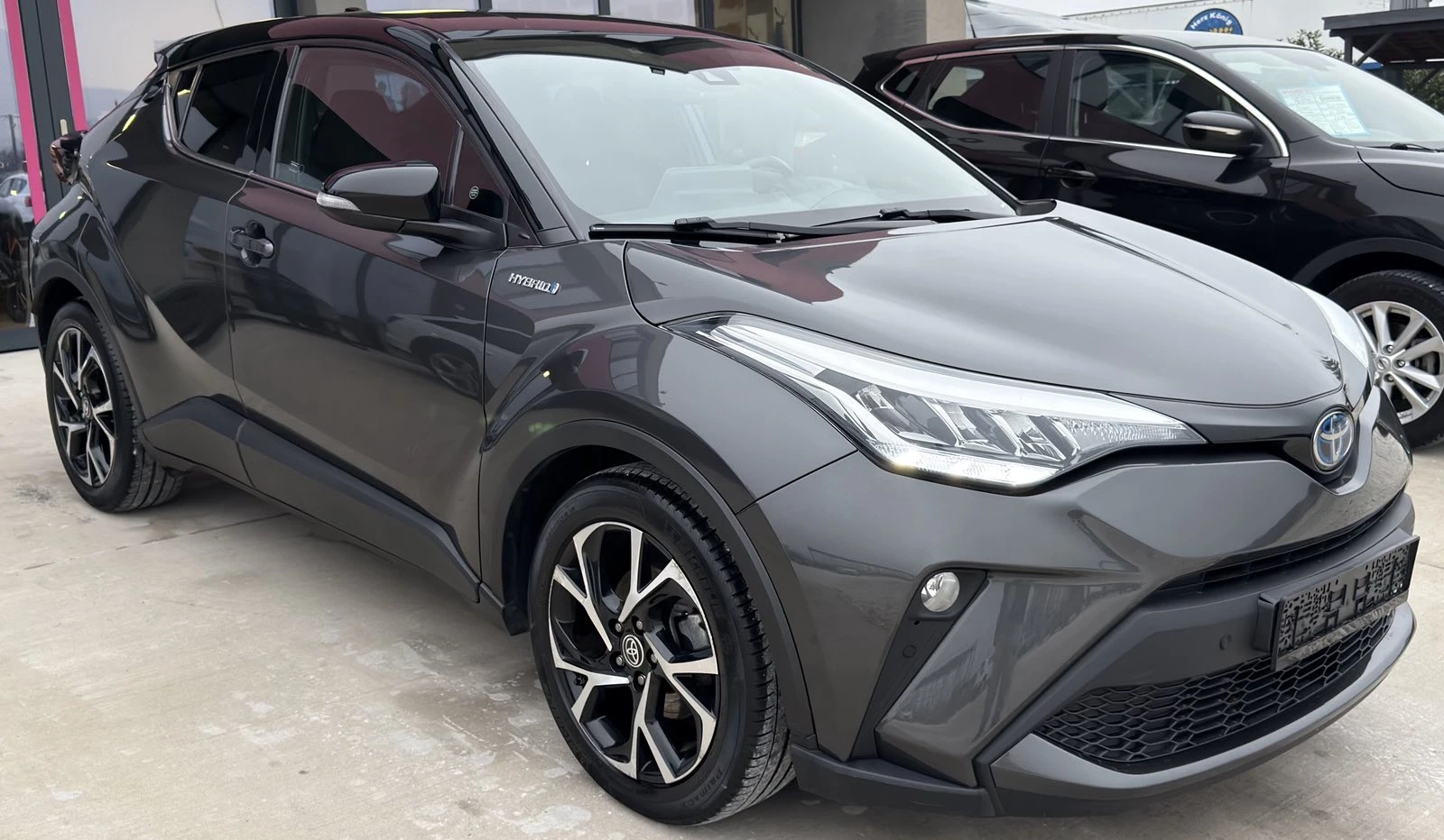 Toyota C-HR 2.0 2.0h Hybrid Trend2wd - изображение 2