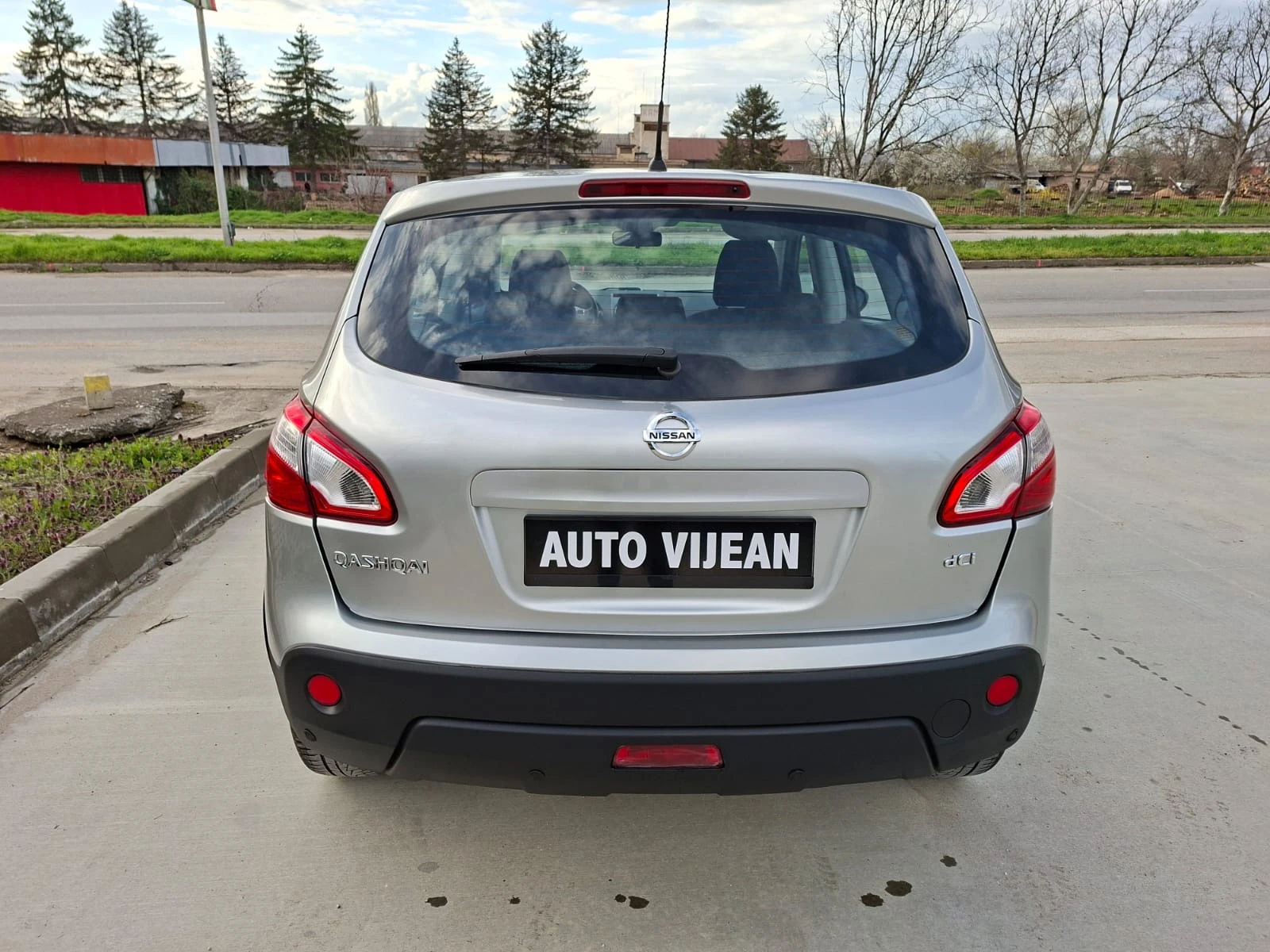 Nissan Qashqai 2.0-dCi-150кс-4х4, снимка 5 - Автомобили и джипове - 54166510