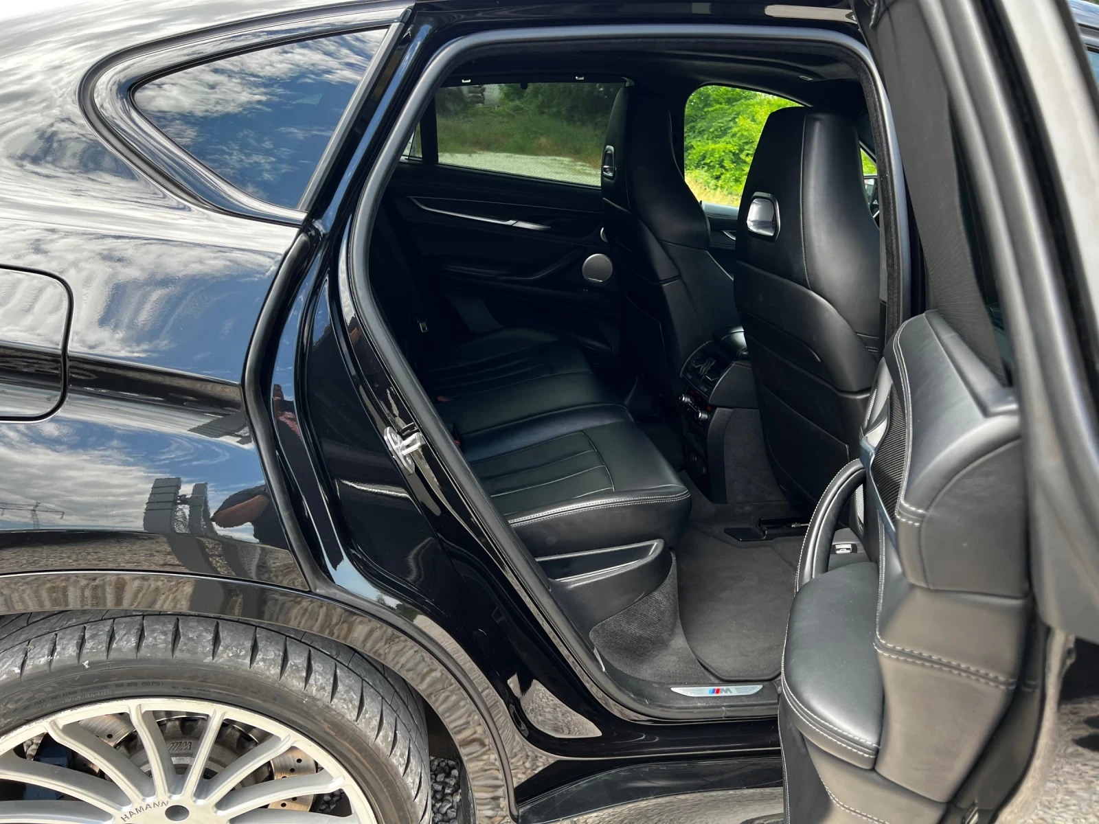 BMW X6 4.4 X6-M  575PS.129000km. SWISS TOP , снимка 12 - Автомобили и джипове - 54564779