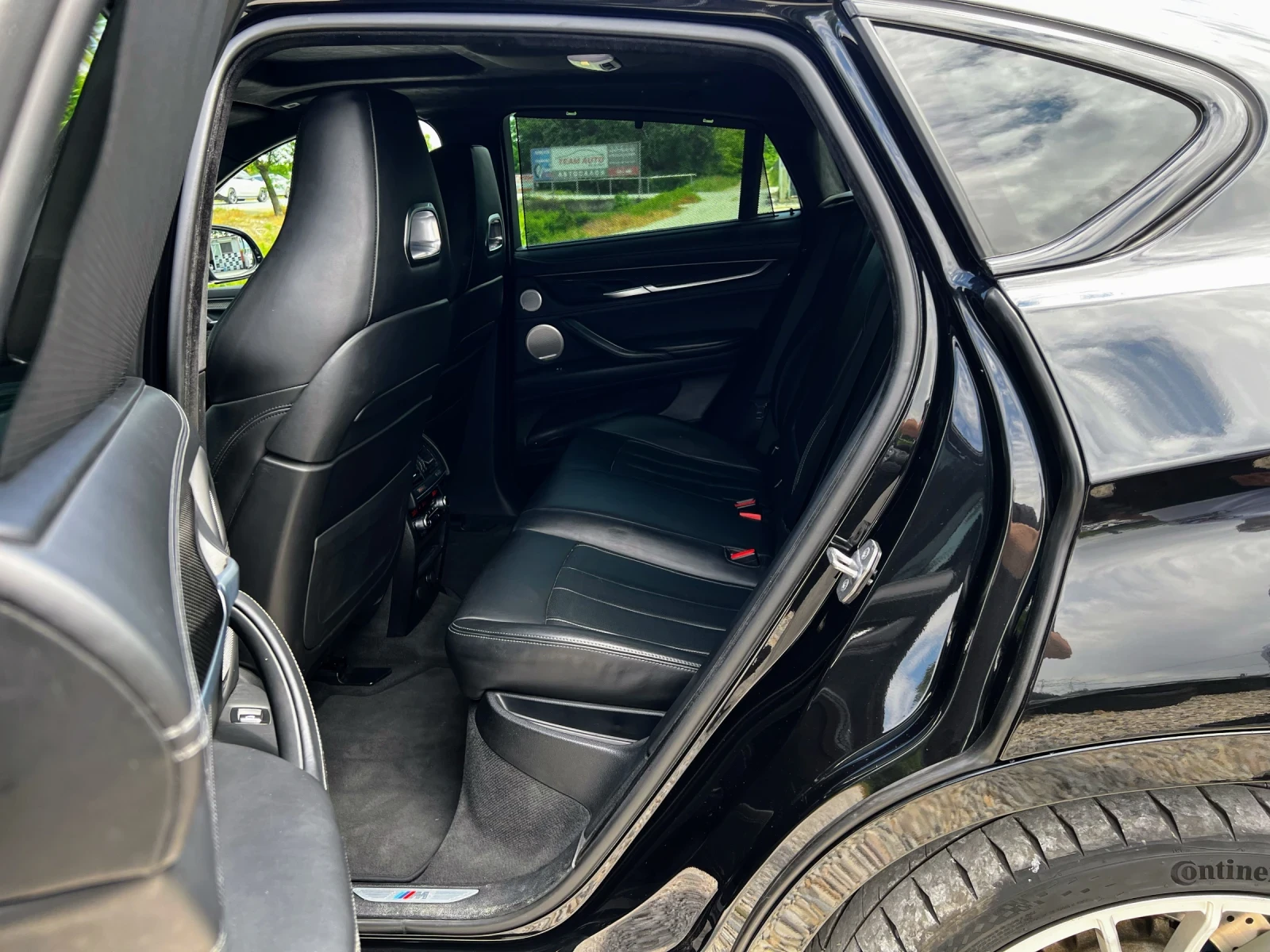 BMW X6 4.4 X6-M  575PS.129000km. SWISS TOP , снимка 13 - Автомобили и джипове - 54564779