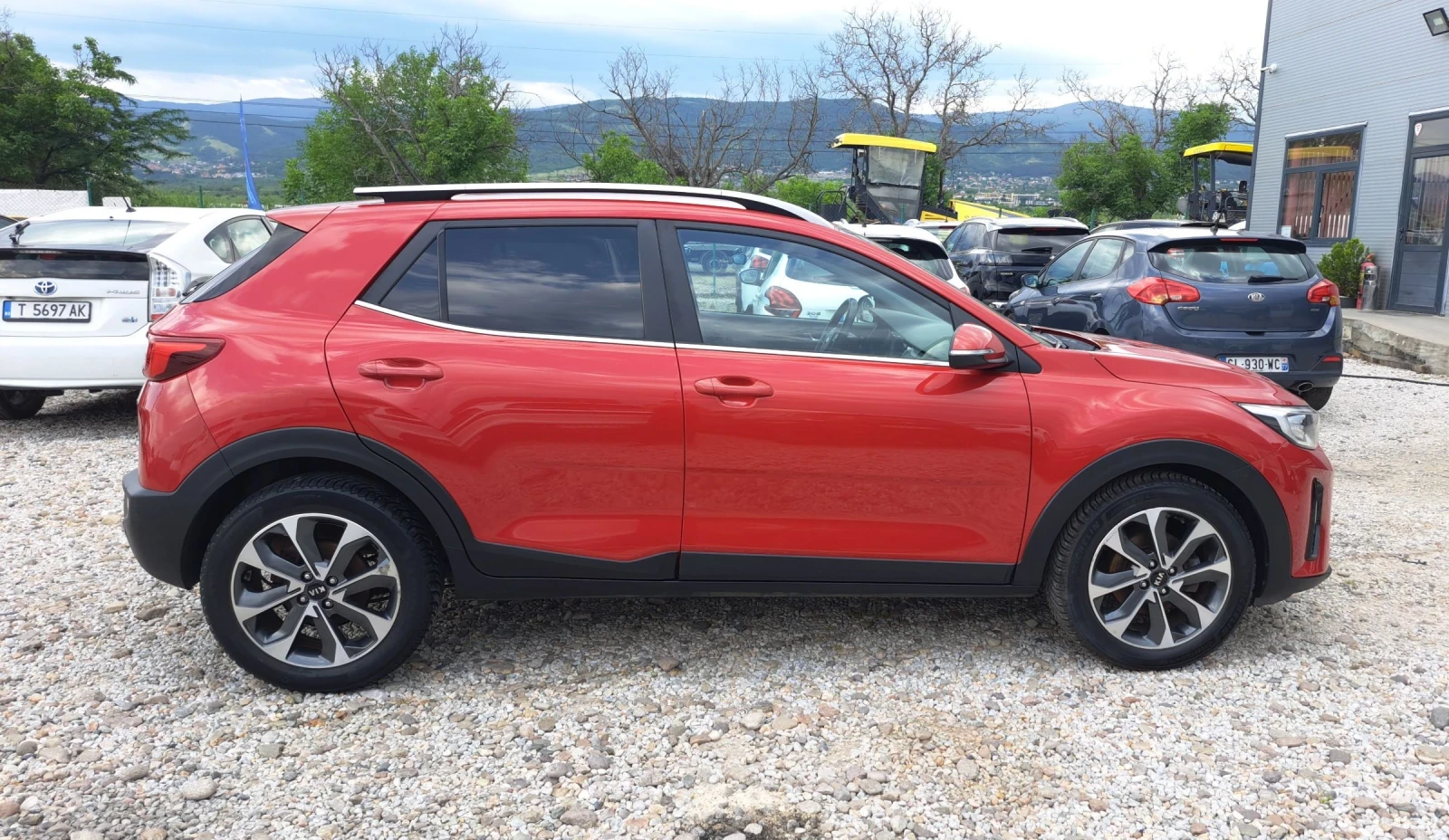 Kia Stonic 1.6 CRDI, снимка 7 - Автомобили и джипове - 54741811