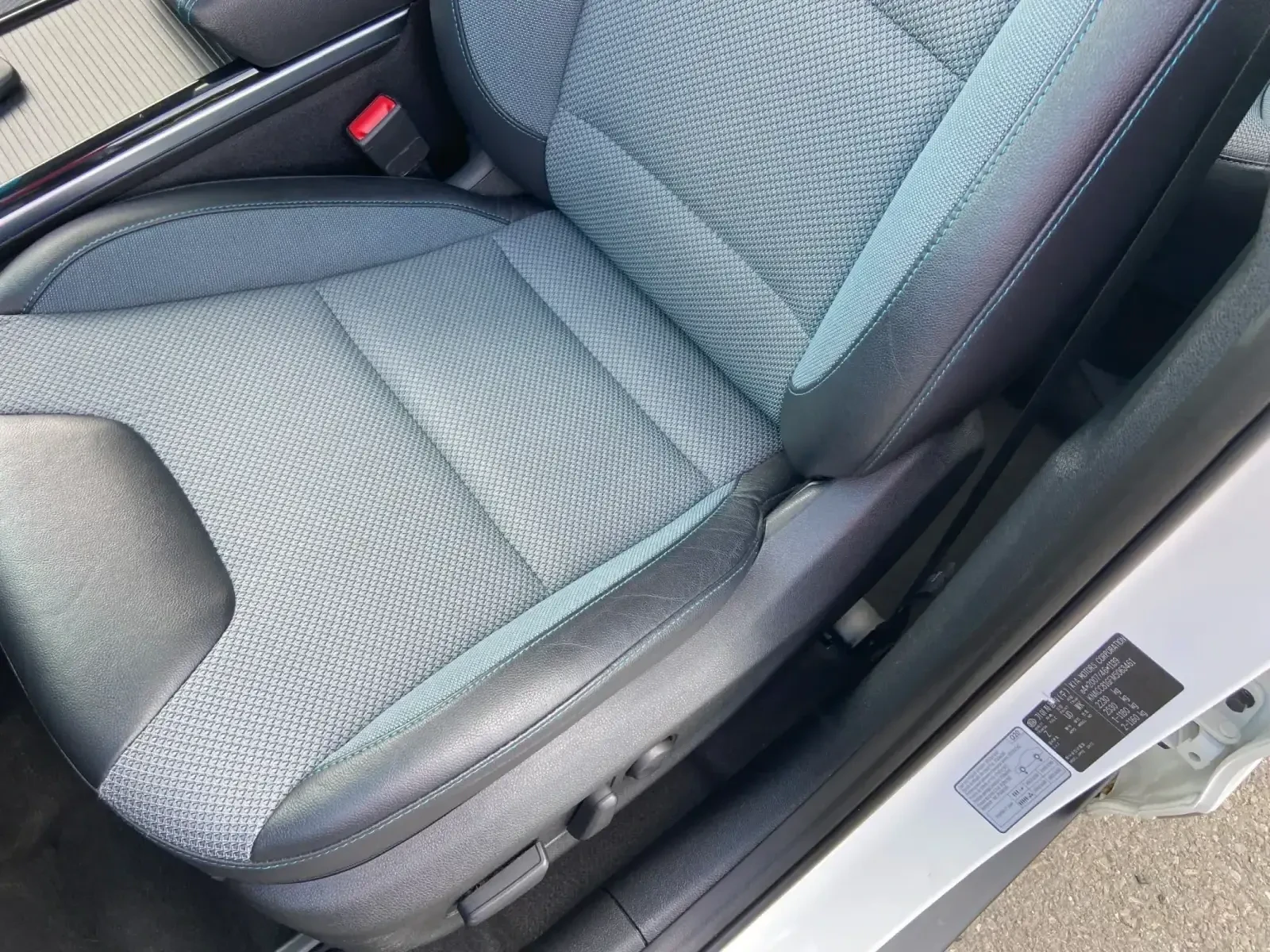 Kia Niro 64kWh-204кс-В НАЛИЧНОСТ!, снимка 7 - Автомобили и джипове - 54829880