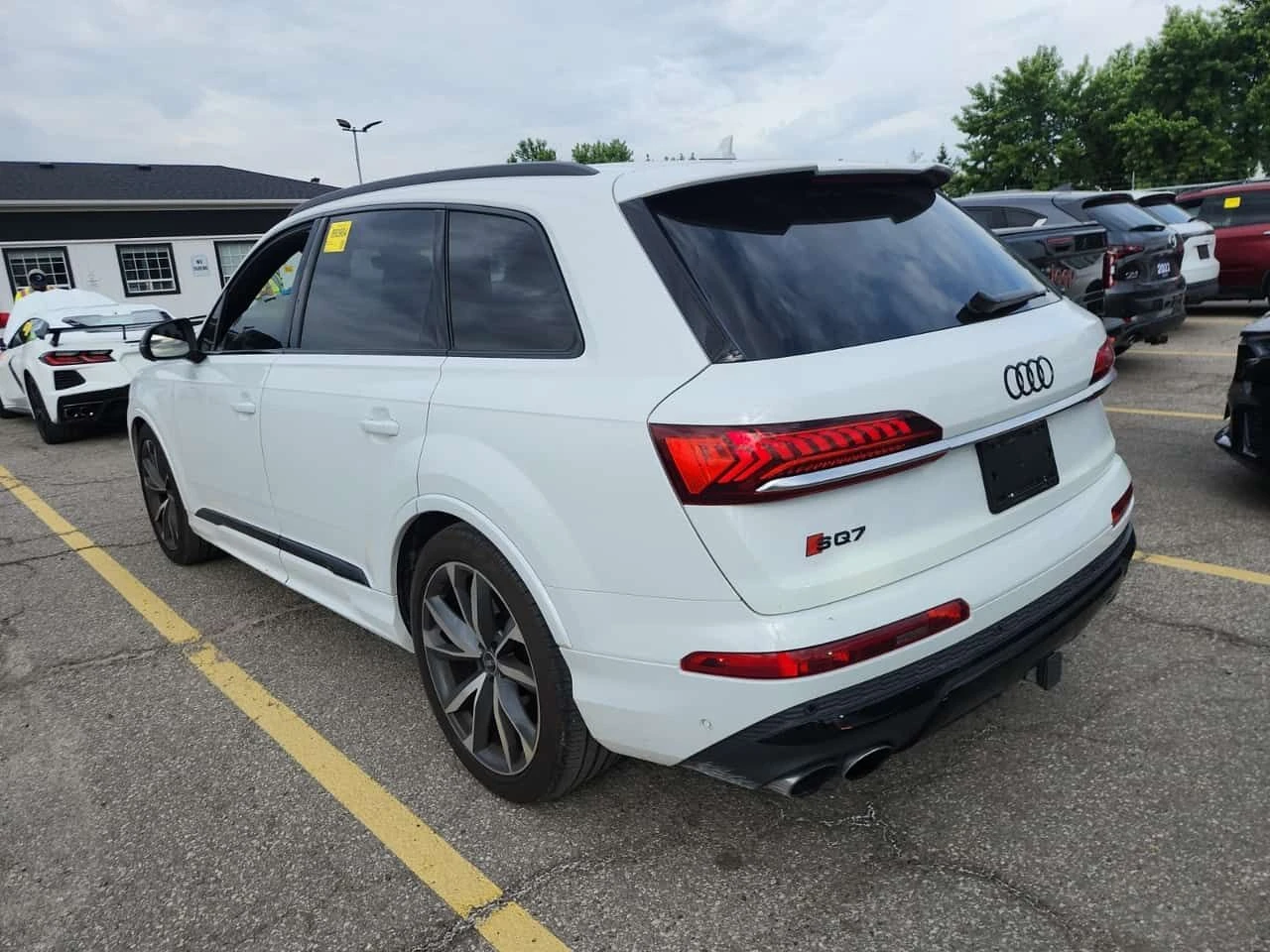 Audi SQ7 * PREMIUM PLUS * CARFAX * ОТ ПРЕДСТАВИТЕЛСТВО * , снимка 4 - Автомобили и джипове - 55188521
