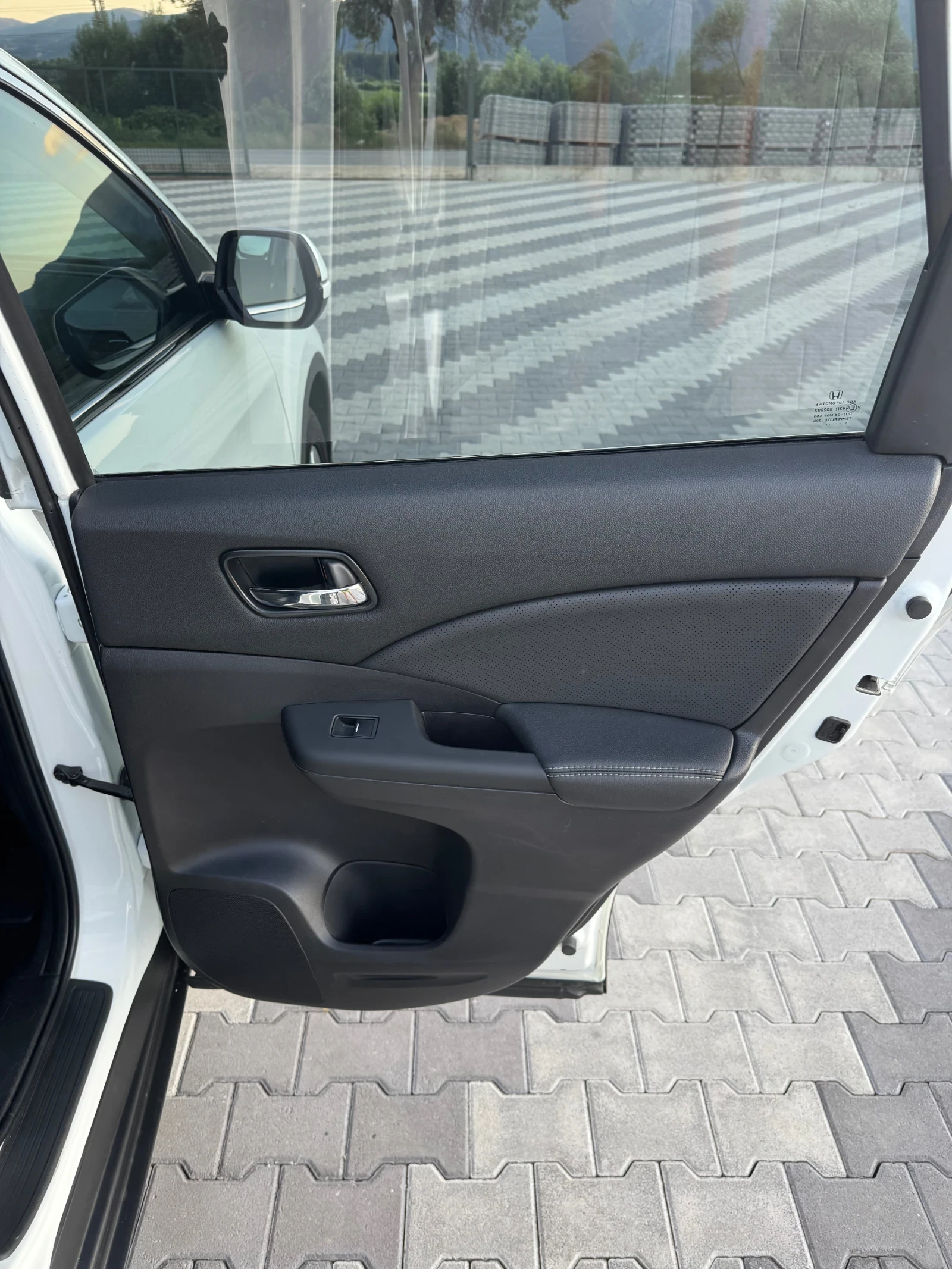 Honda Cr-v 1.6 DTEC Lifestyle 4WD, снимка 12 - Автомобили и джипове - 55268966