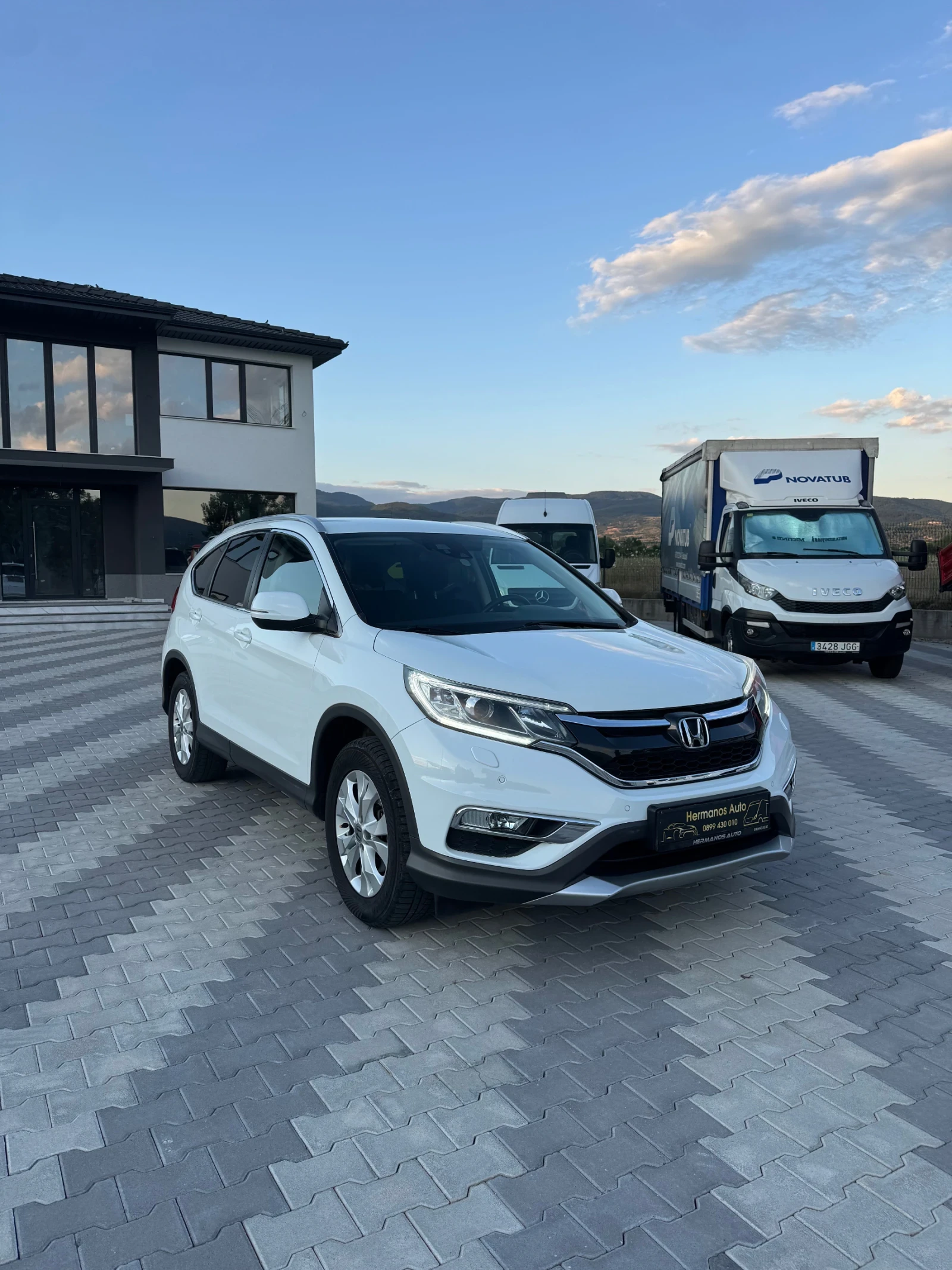 Honda Cr-v 1.6 DTEC Lifestyle 4WD, снимка 3 - Автомобили и джипове - 55268966