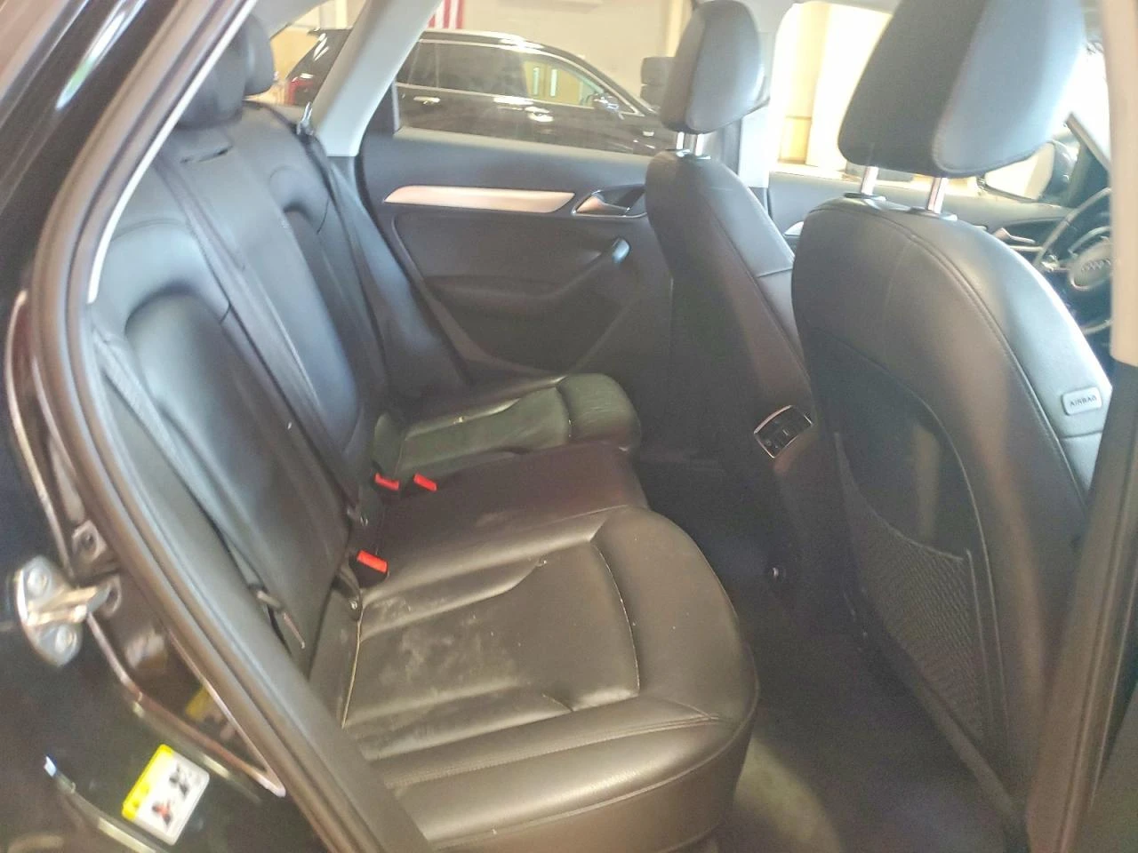 Audi Q3 2.0l Premium Plus, снимка 11 - Автомобили и джипове - 56351057