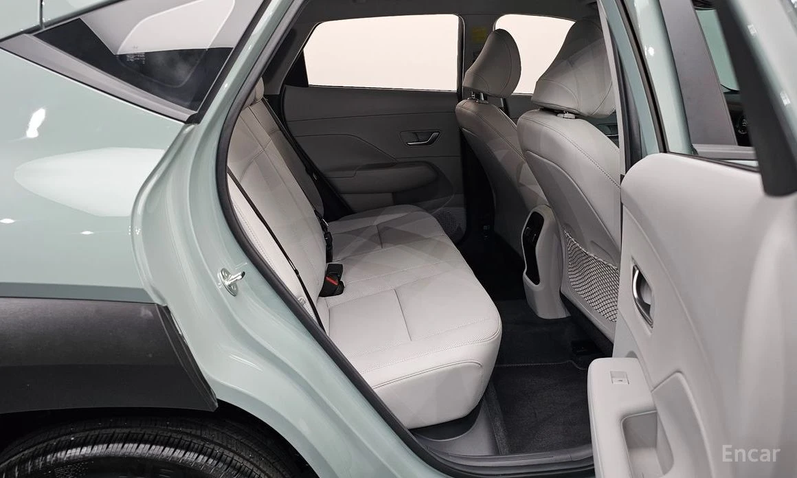 Hyundai Kona, снимка 11 - Автомобили и джипове - 56461408