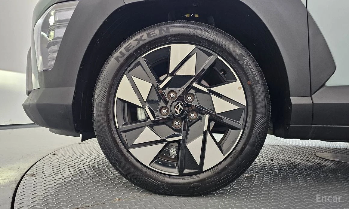 Hyundai Kona, снимка 5 - Автомобили и джипове - 56461408