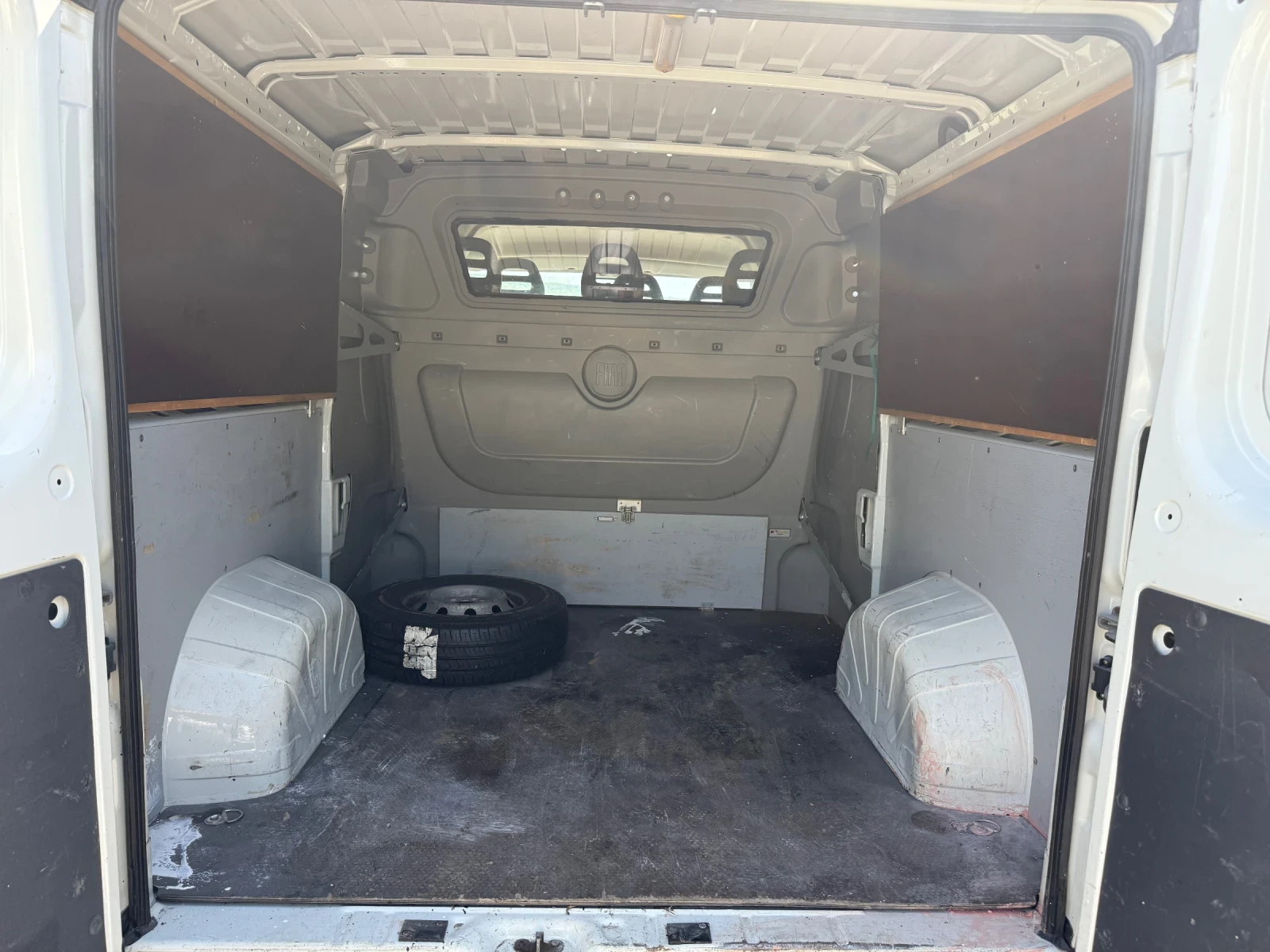 Fiat Ducato 3.0 - изображение 8