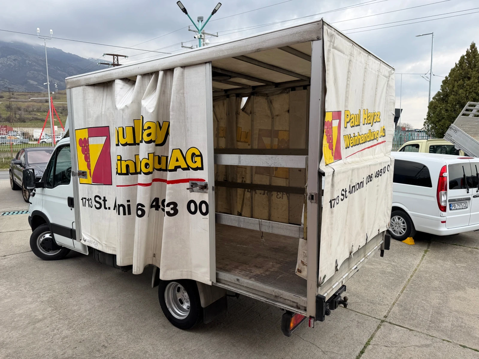 Iveco Daily 3.0HPT* 35C17* 2x Щора* 3.70 метра каросерия, снимка 5 - Бусове и автобуси - 53877579