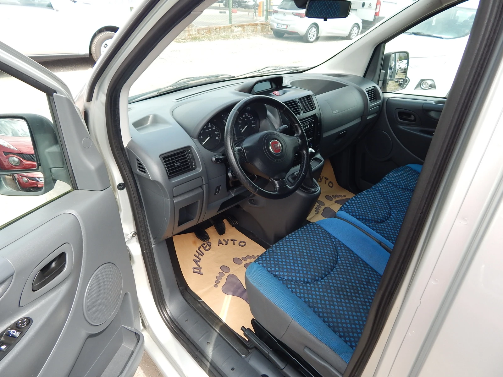 Peugeot Expert 2.0D* 165коня* 228000km.* , снимка 11 - Бусове и автобуси - 55651176