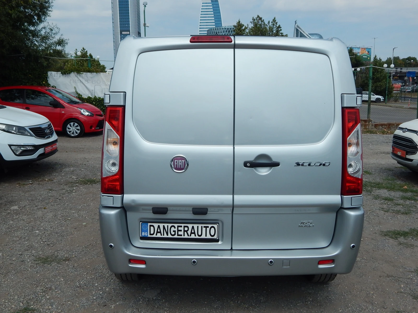 Peugeot Expert 2.0D* 165коня* 228000km.* , снимка 5 - Бусове и автобуси - 55651176