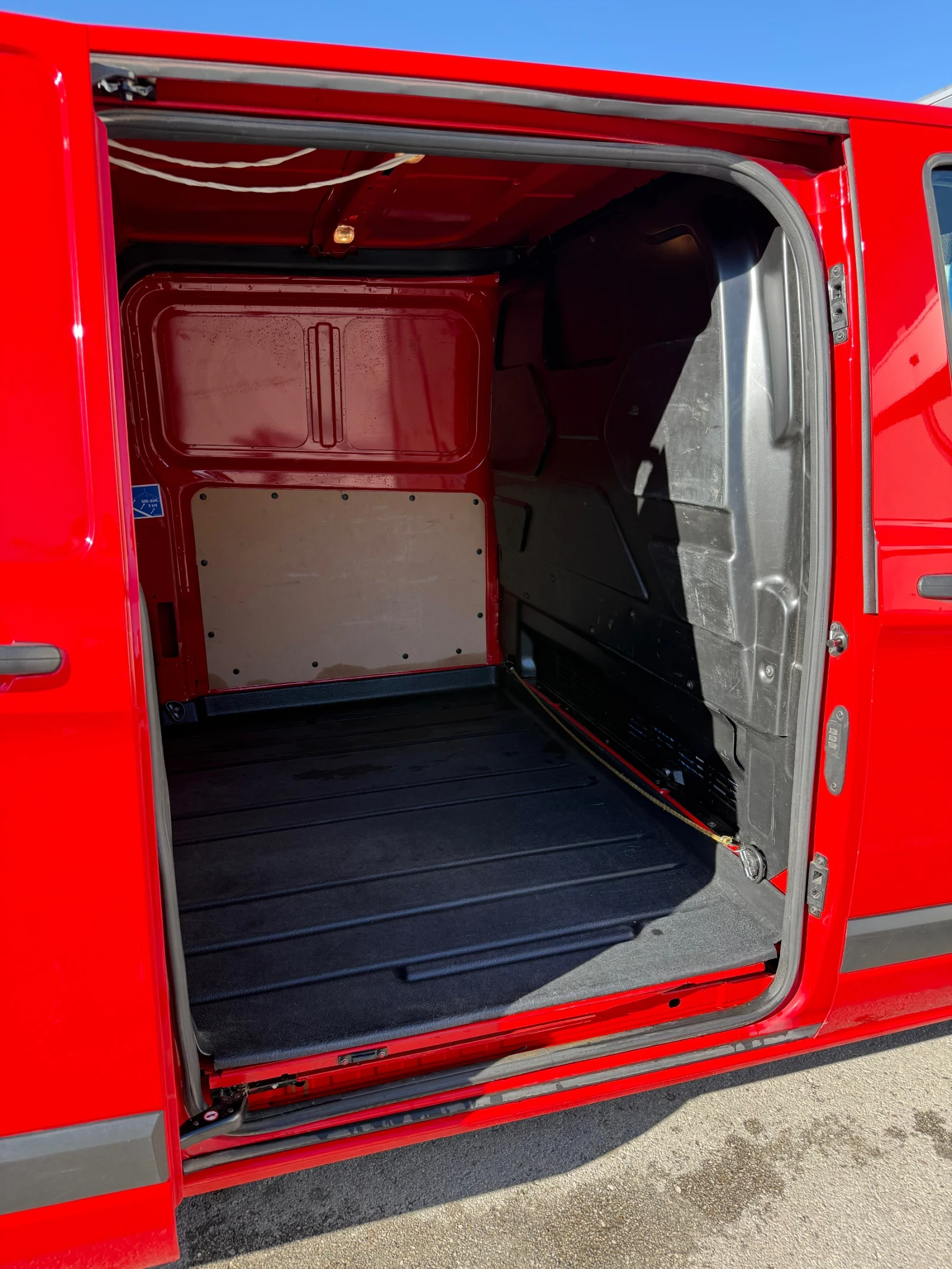 Ford Transit Custom, снимка 11 - Бусове и автобуси - 56305302