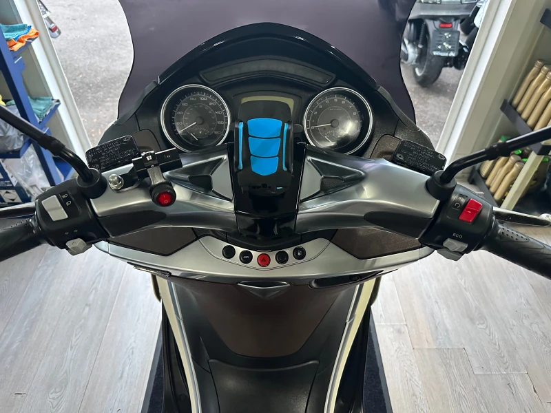 Piaggio X10 350i ABS/ASR/LED 2015г., снимка 3 - Мотоциклети и мототехника - 52335909