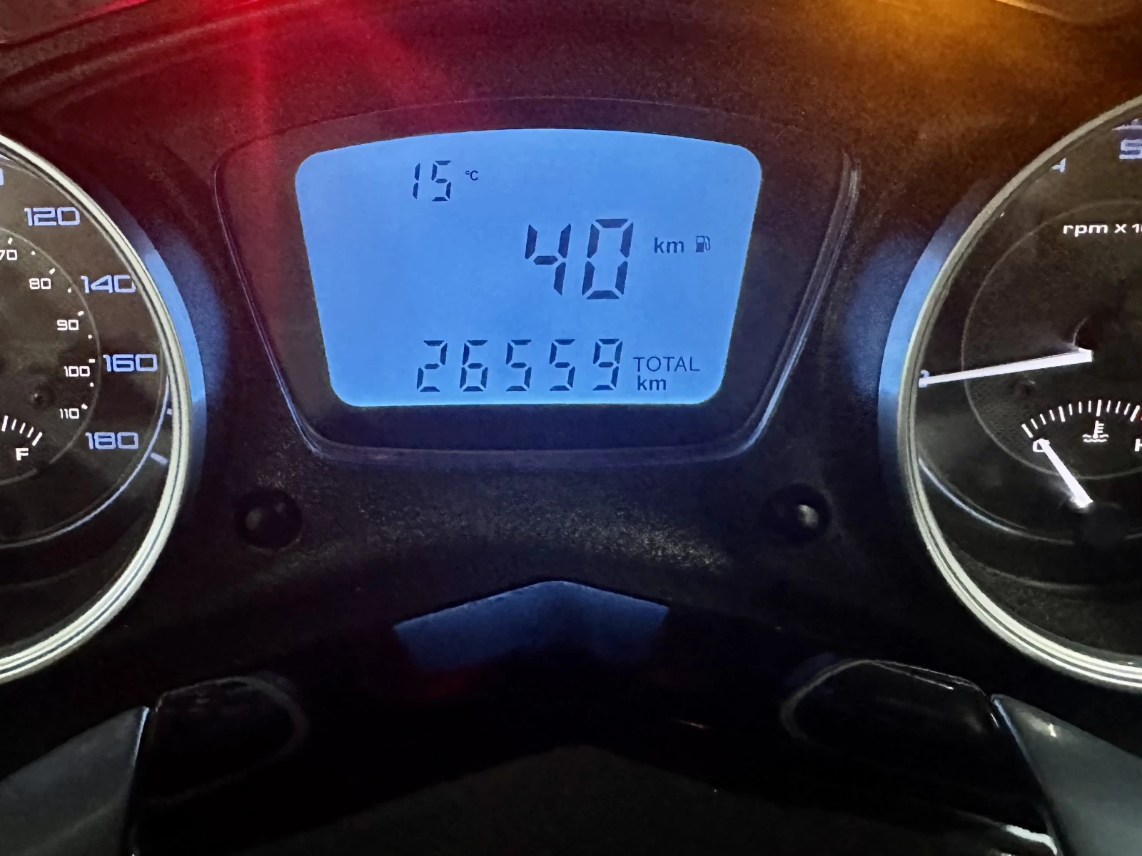 Piaggio X10 350i ABS/ASR/LED 2015г. - изображение 2