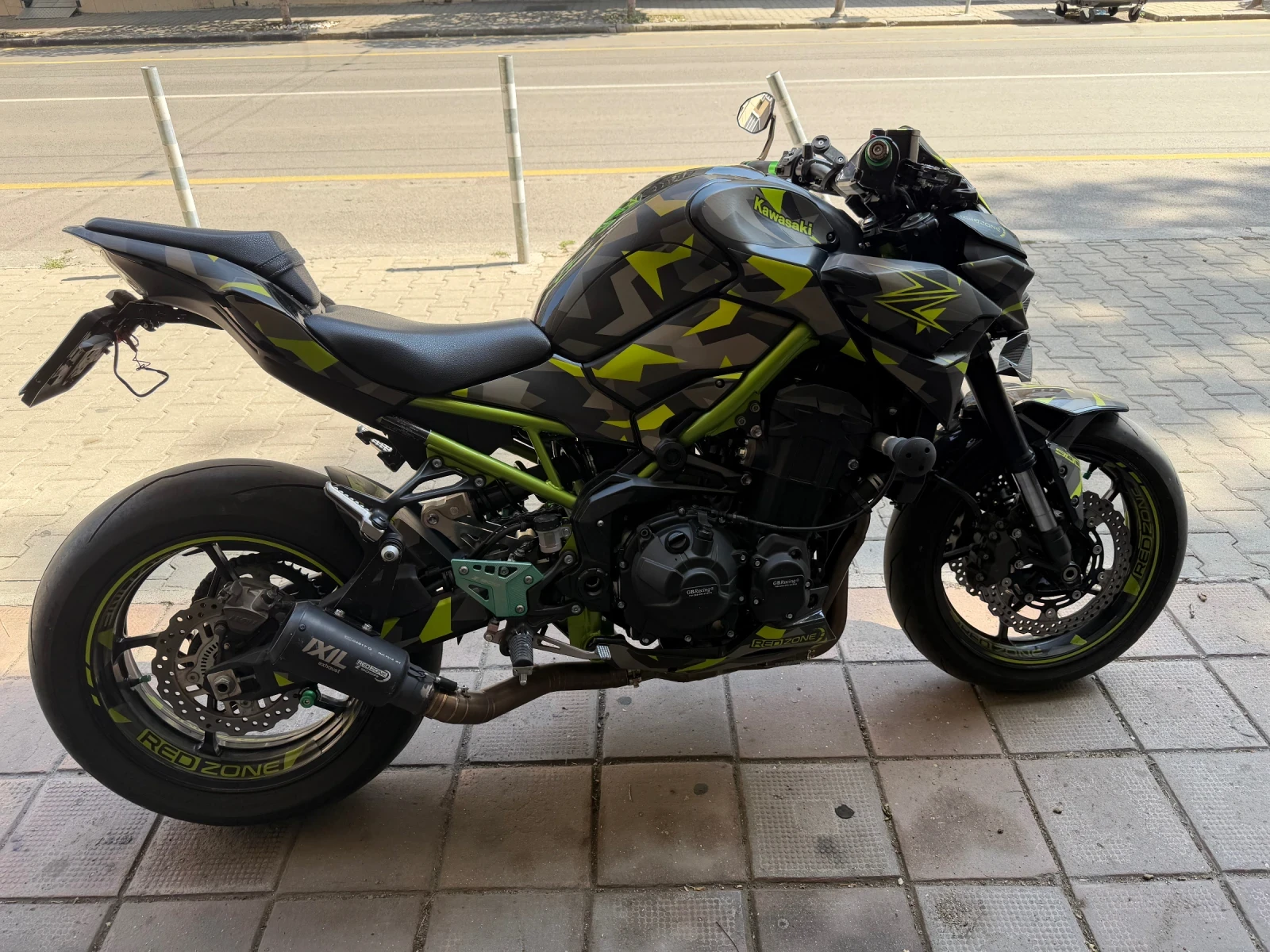 Kawasaki Z 900, снимка 4 - Мотоциклети и мототехника - 55886399