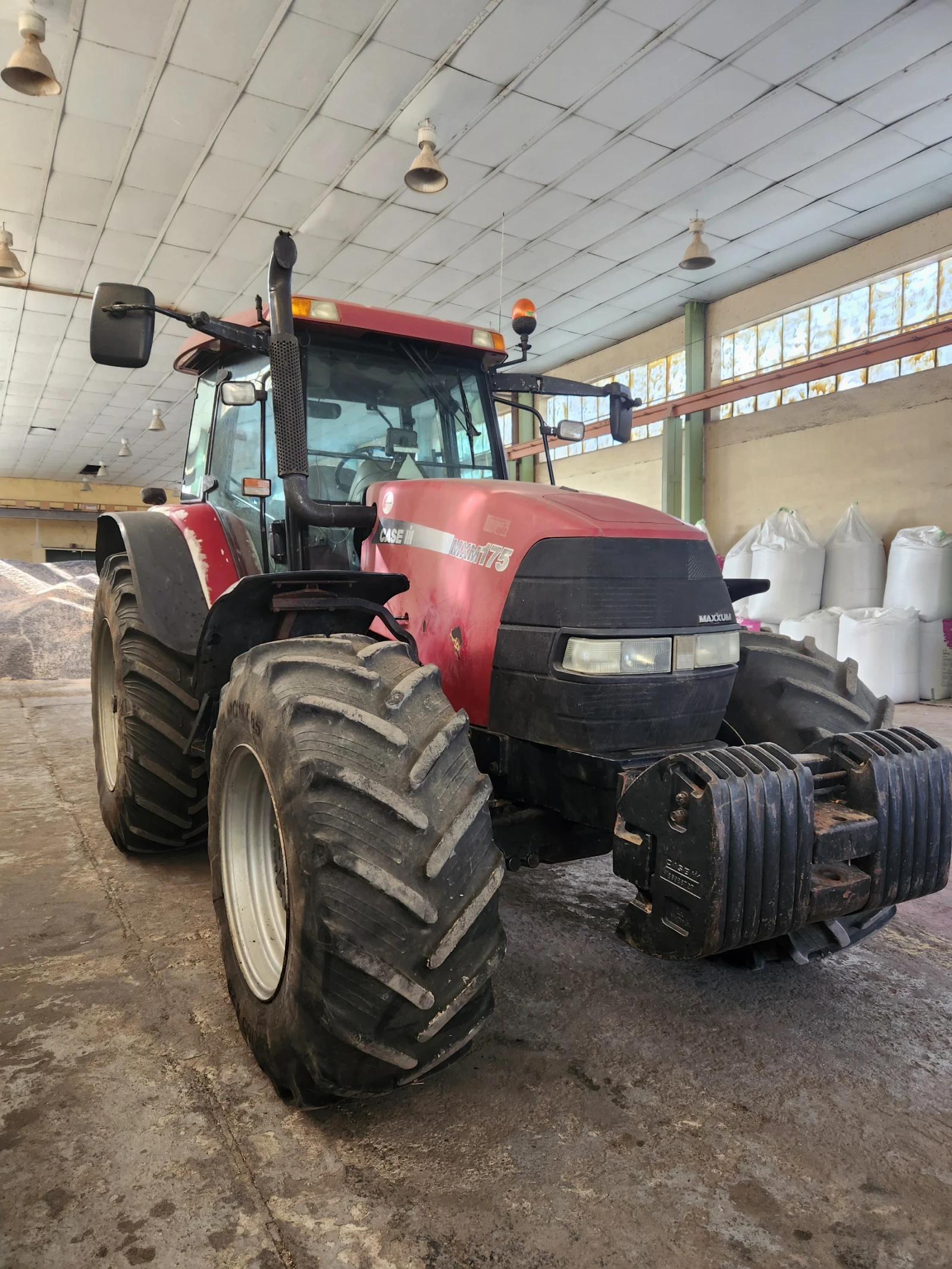 Трактор CASE IH MXM 175 - изображение 2