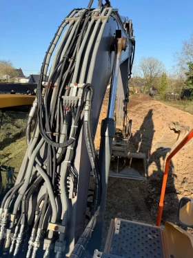 Багер Volvo EC 220 EL + 3 КОФИ ЛИЗИНГ, снимка 5