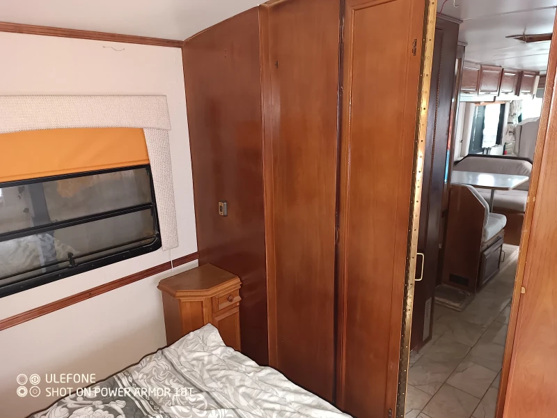 Кемпер Fleetwood Cevrolet P30, снимка 5 - Каравани и кемпери - 52339404