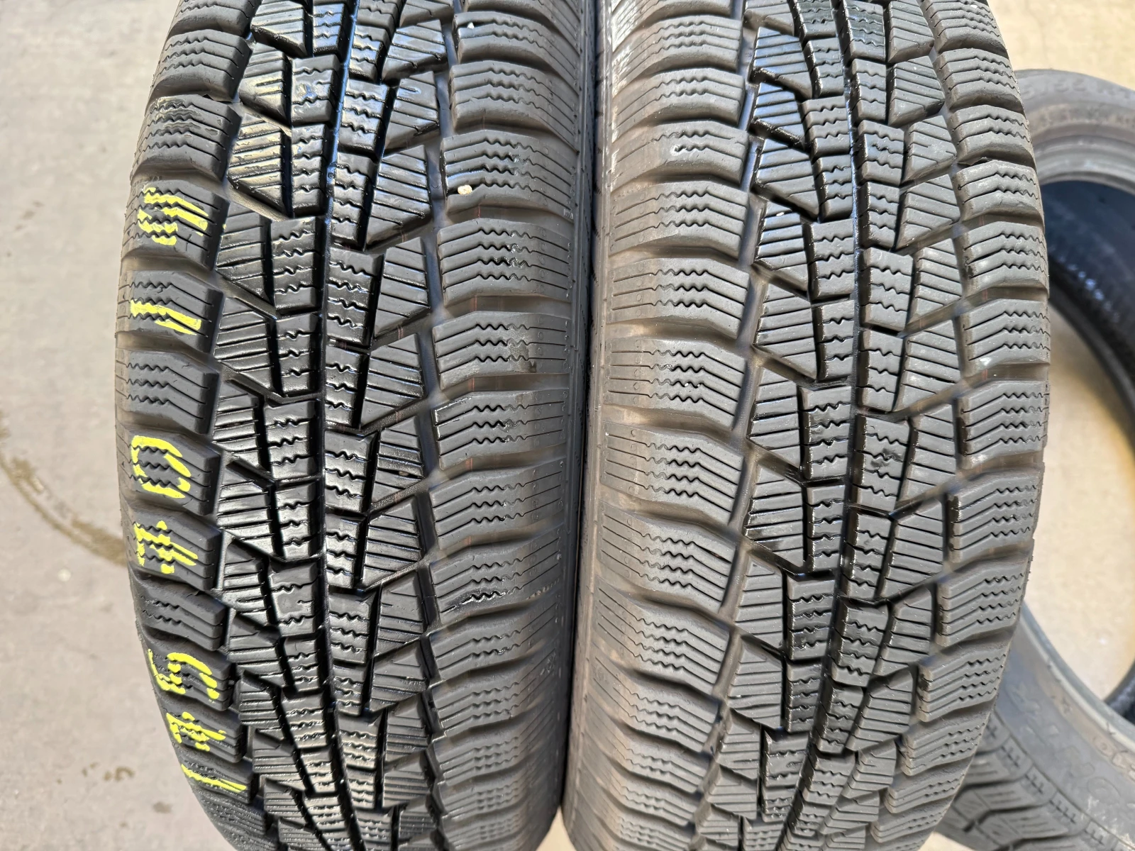 Гуми Зимни 175/70R14