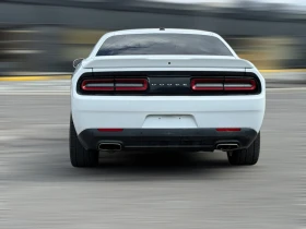 Dodge Challenger SXT* RWD* АвтоКредит * (ЦЕНА ДО БГ), снимка 7