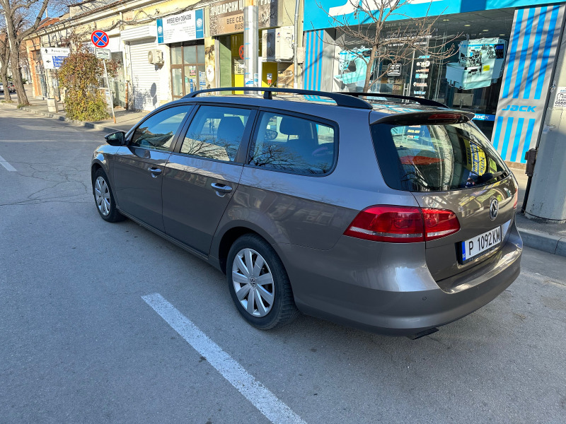 VW Passat, снимка 9 - Автомобили и джипове - 46427858