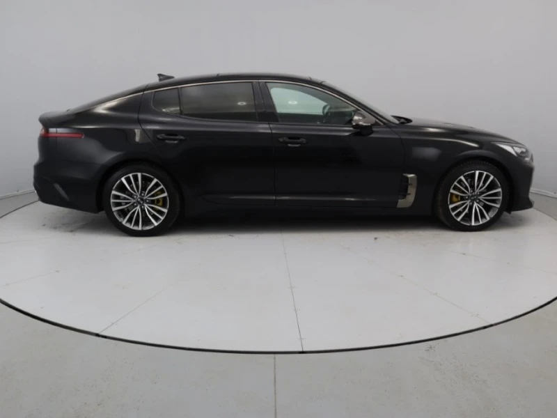 Kia Stinger 2.2 CRDI GT line, снимка 5 - Автомобили и джипове - 47882394