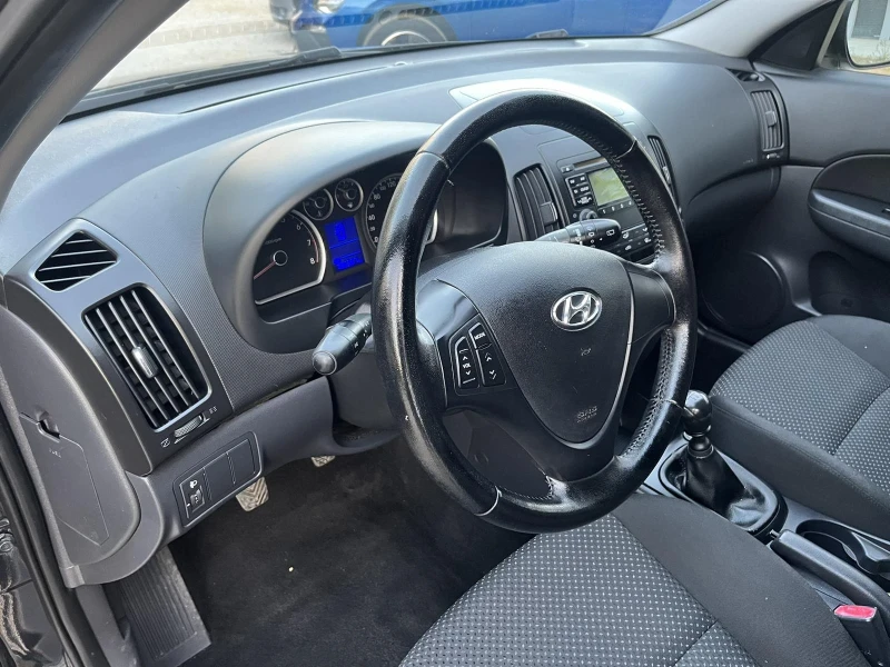 Hyundai I30 Face Lift Бензин-Газ, снимка 17 - Автомобили и джипове - 47798731