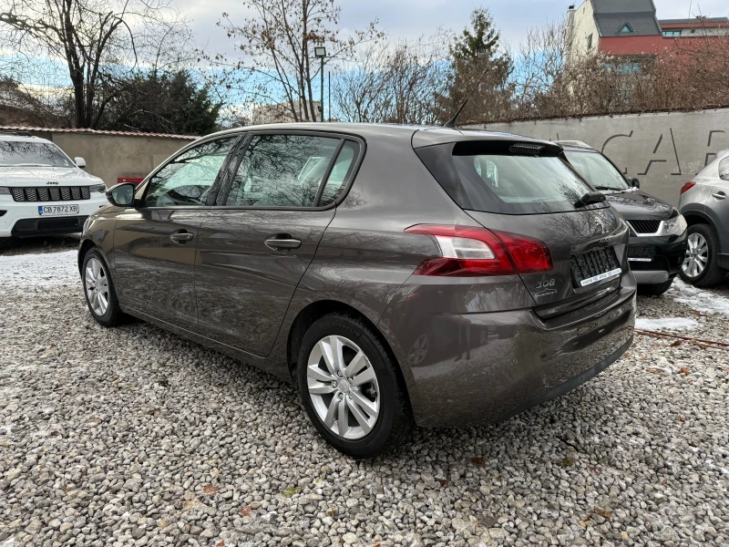 Peugeot 308 1.2i EURO5b - ОТЛИЧНО СЪСТОЯНИЕ!, снимка 6 - Автомобили и джипове - 48078536