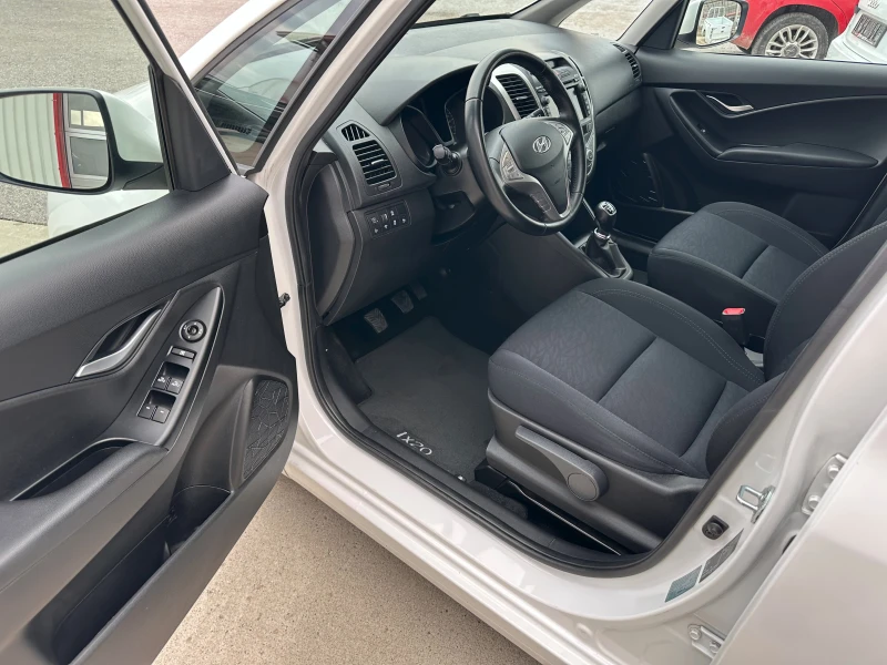 Hyundai Ix20 1.6CRDi E6, снимка 9 - Автомобили и джипове - 48478838