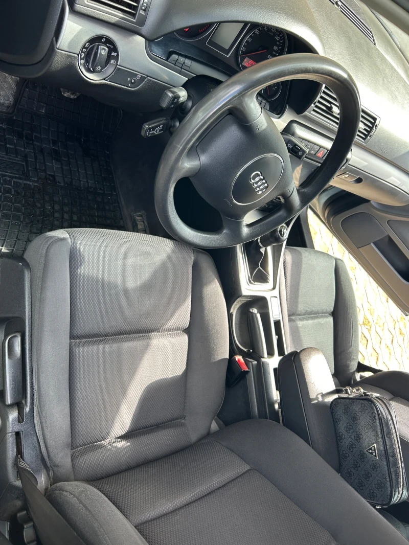 Audi A4 1.9 TDI, снимка 9 - Автомобили и джипове - 52857678