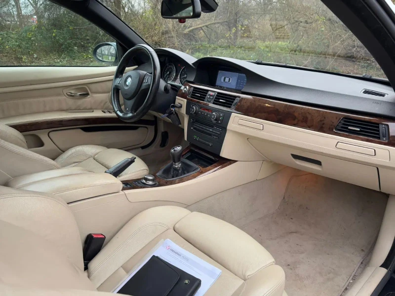 BMW 325 E93/Navi/PDC/Кожа, снимка 6 - Автомобили и джипове - 50550059