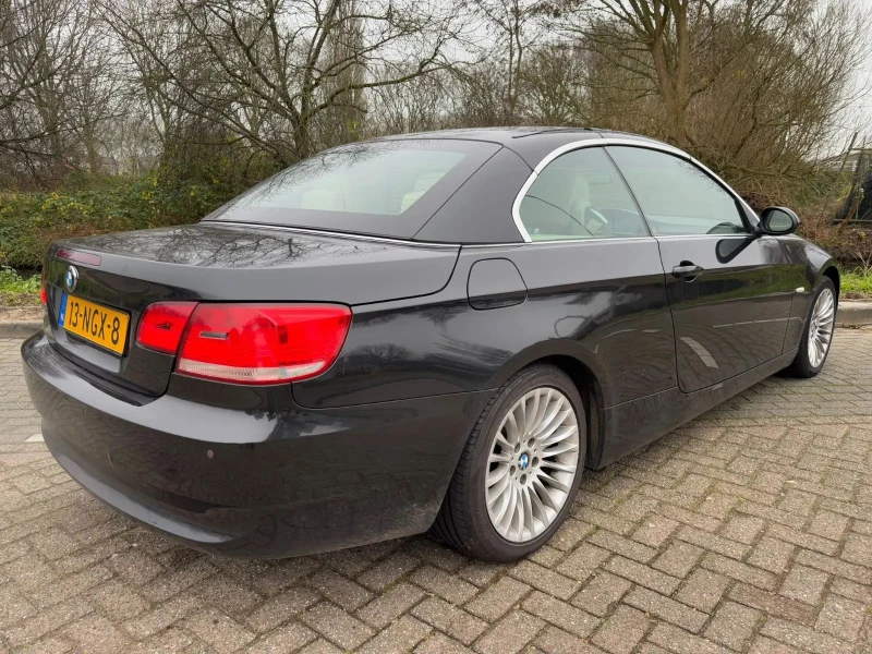 BMW 325 E93/Navi/PDC/Кожа, снимка 4 - Автомобили и джипове - 50550059