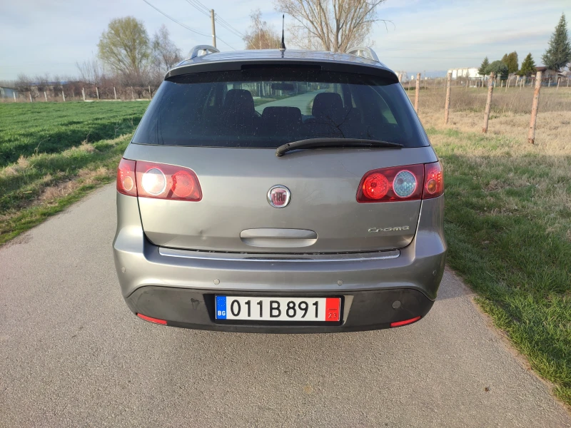 Fiat Croma 1.9D Multijet, снимка 4 - Автомобили и джипове - 50905233