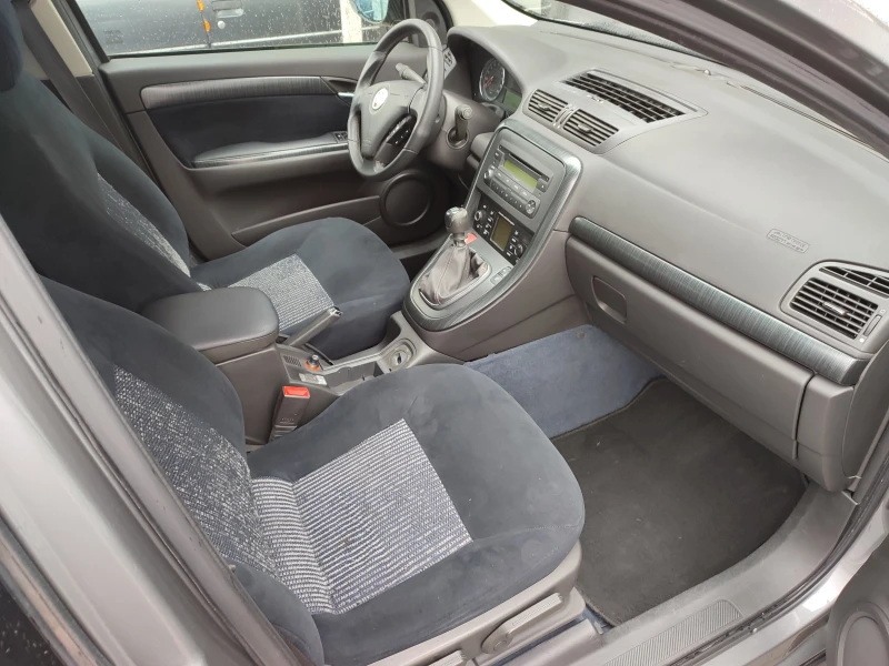 Fiat Croma 1.9D Multijet, снимка 11 - Автомобили и джипове - 50905233
