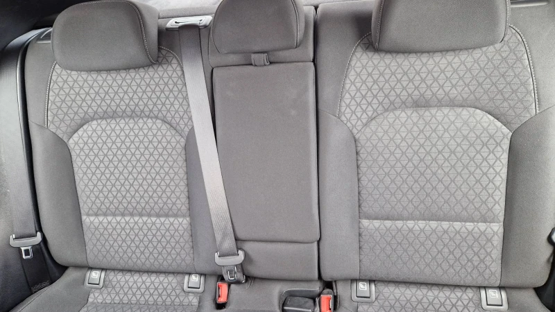 Kia XCeed, снимка 5 - Автомобили и джипове - 51921181