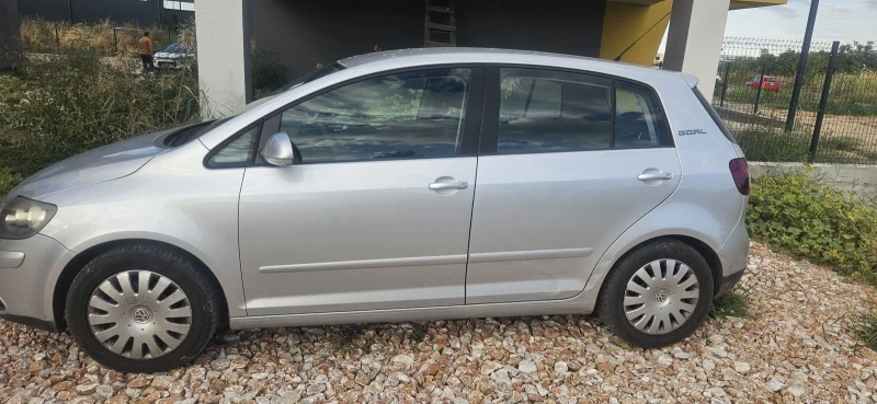 VW Golf Plus 1.9, снимка 2 - Автомобили и джипове - 51939489