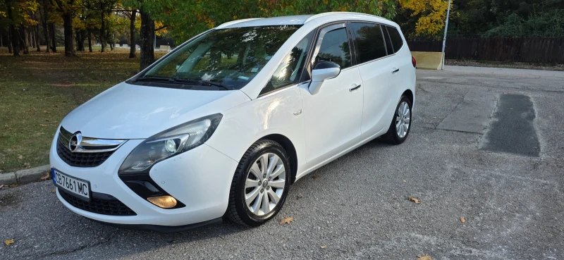 Opel Zafira Фабричен метан, снимка 2 - Автомобили и джипове - 52085981
