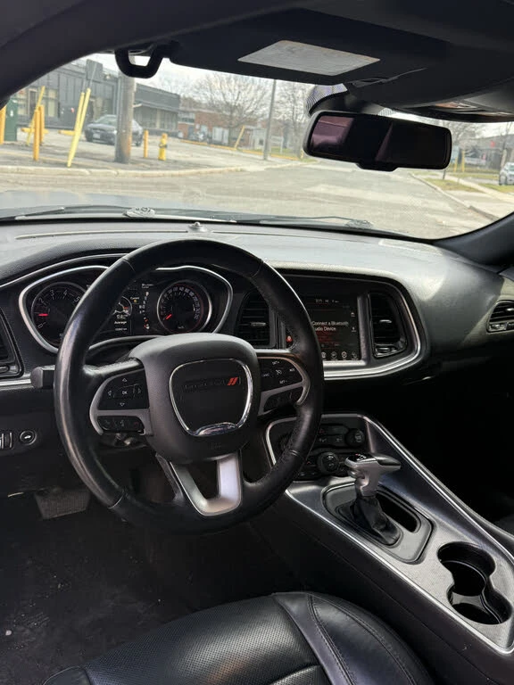 Dodge Challenger SXT* RWD* АвтоКредит * (ЦЕНА ДО БГ), снимка 8 - Автомобили и джипове - 54227469