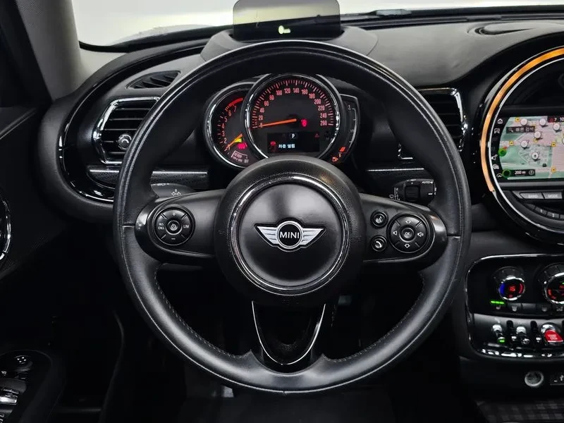 Mini Clubman High 2Nd Generation, снимка 13 - Автомобили и джипове - 56288902