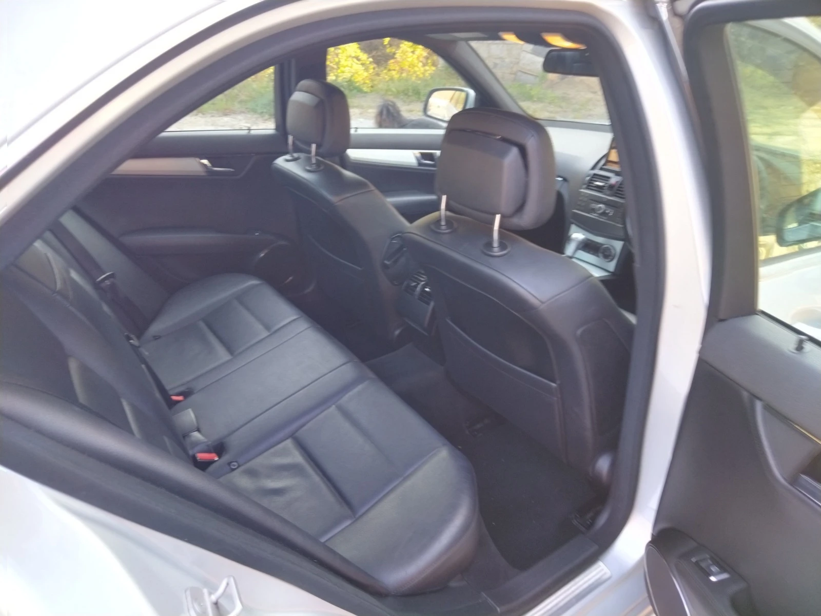 Mercedes-Benz C 220 Om646, снимка 12 - Автомобили и джипове - 53981964