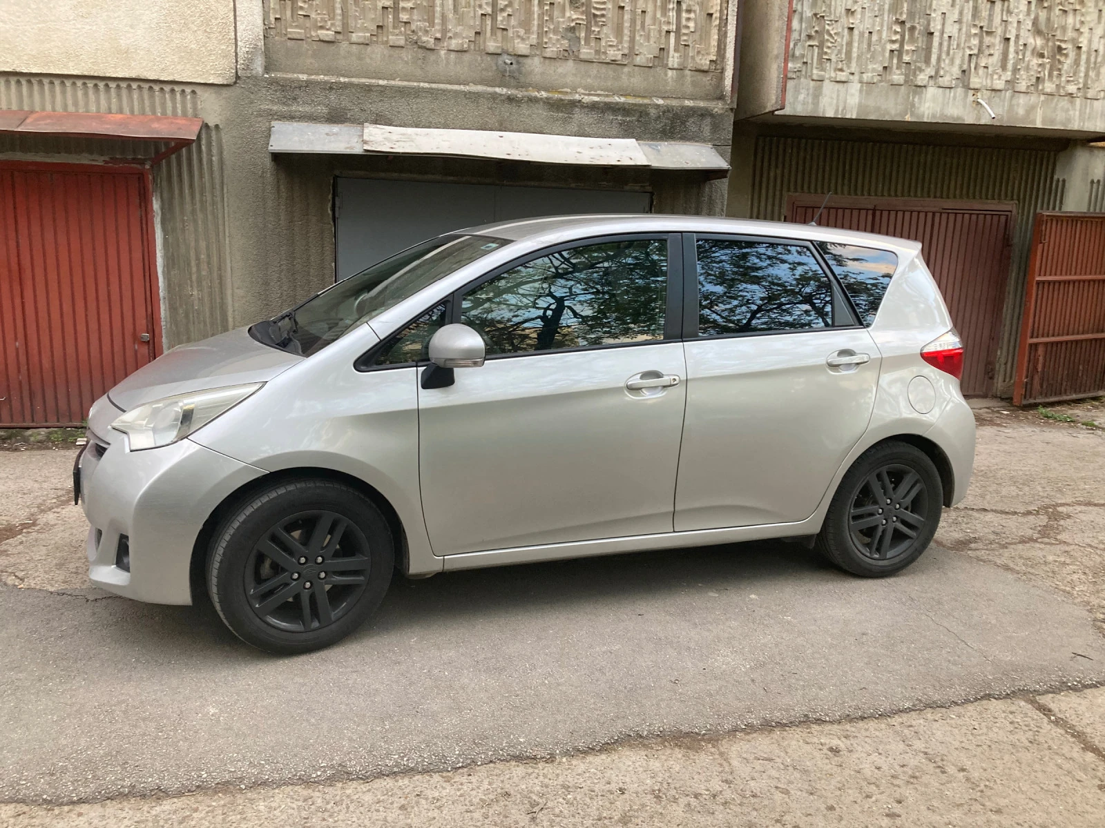 Toyota Verso S 1.33 VVTI - изображение 4