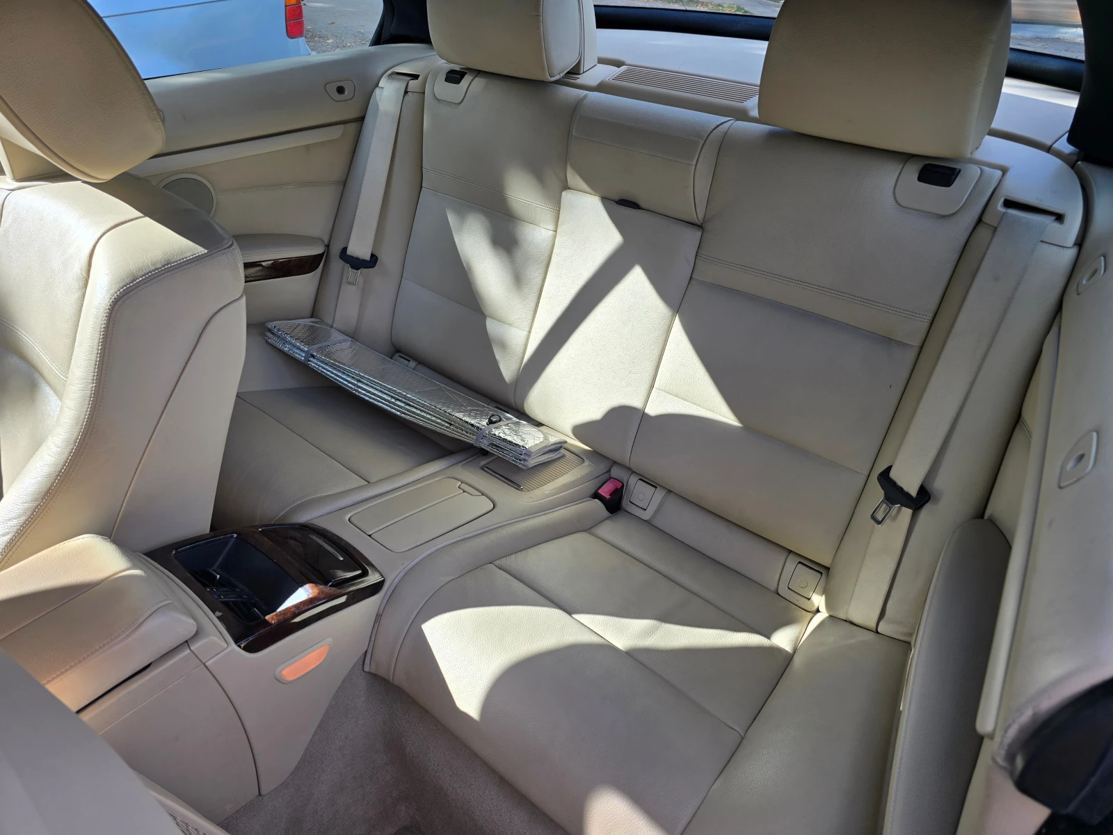 BMW 325 E93/Navi/PDC/Кожа, снимка 7 - Автомобили и джипове - 50550059