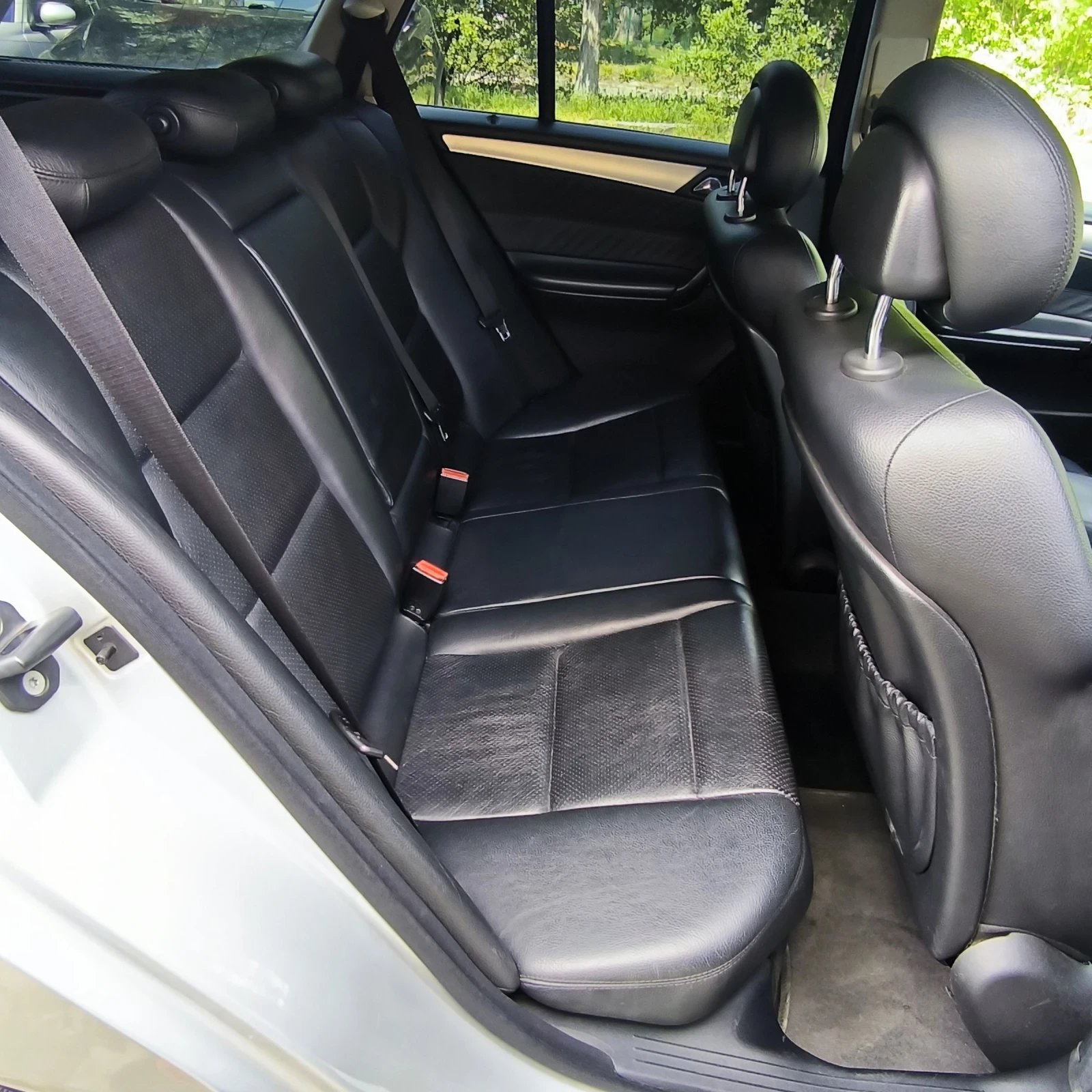 Mercedes-Benz C 30 AMG C30cdi AMG Facelift  | Mobile.bg — изображение 13