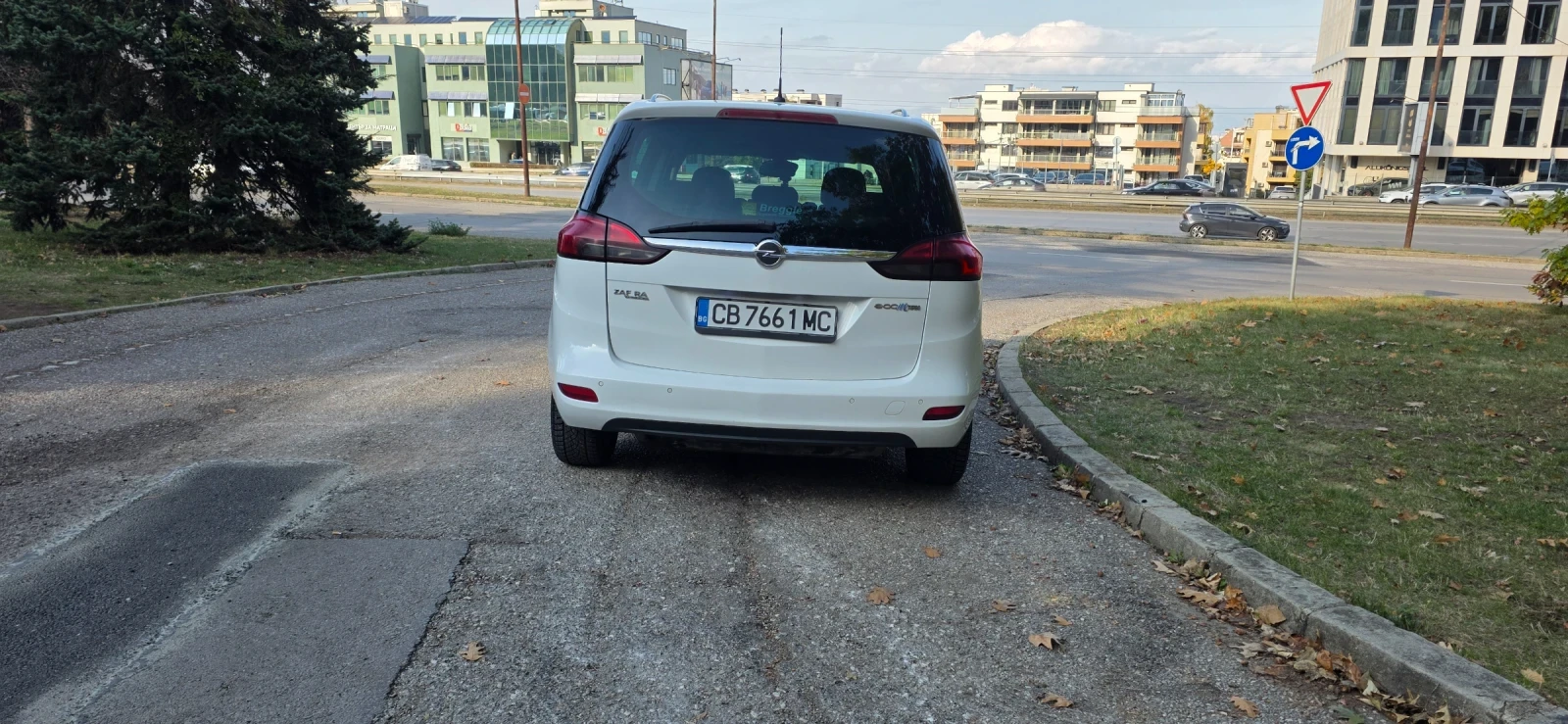 Opel Zafira Фабричен метан - изображение 5