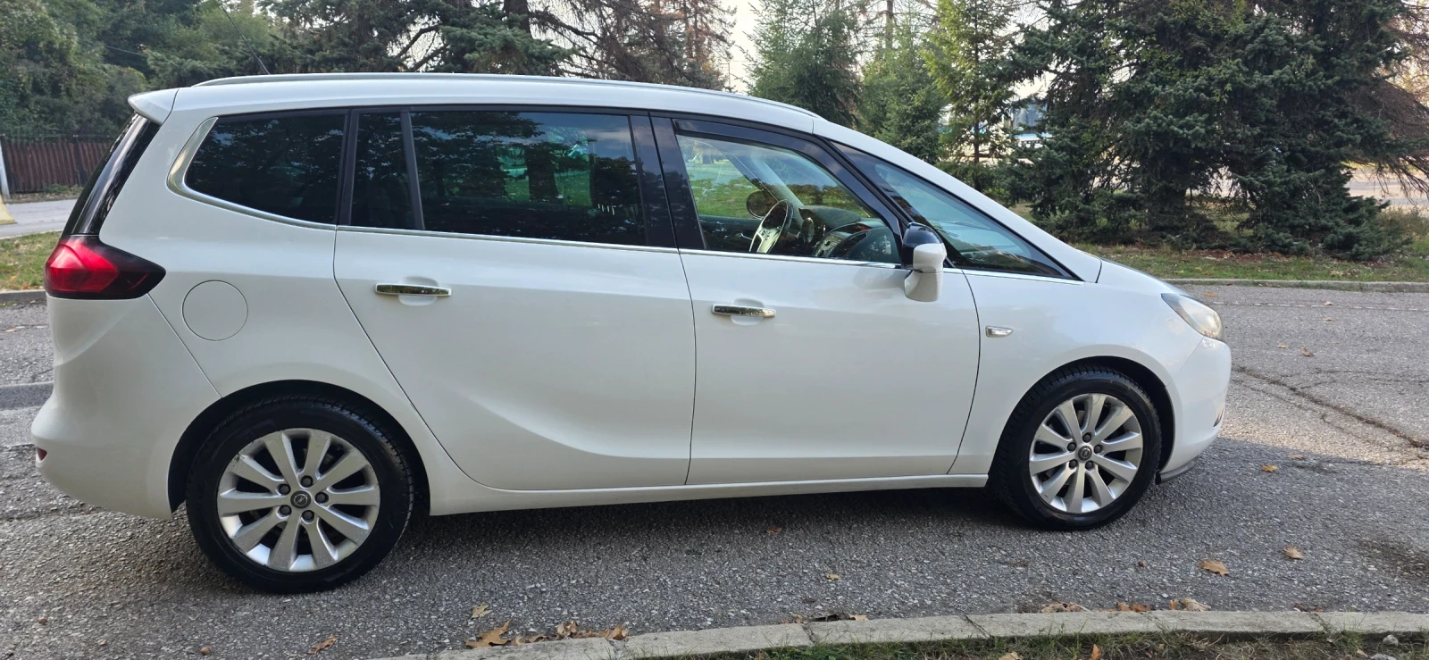 Opel Zafira Фабричен метан - изображение 7