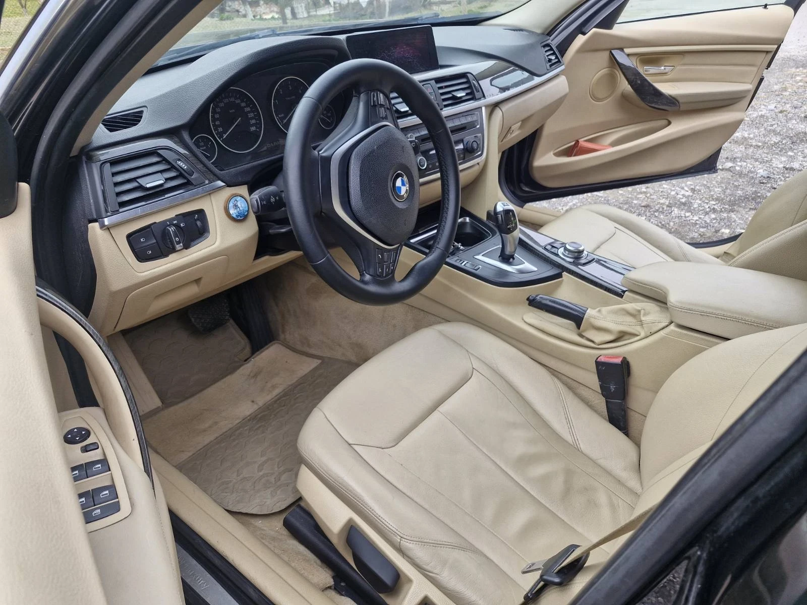 BMW 320 М-пакет, седан - изображение 9