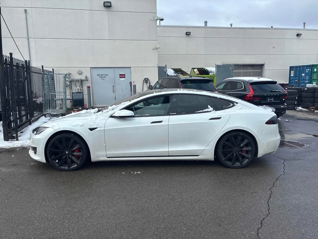 Tesla Model S * Performance * CARFAX * БЕЗ ПЪРВОНАЧАЛНА ВНОСКА - изображение 2